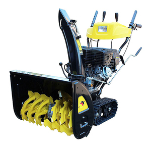 Снегоуборщик Huter SGC 8100C на гусеницах